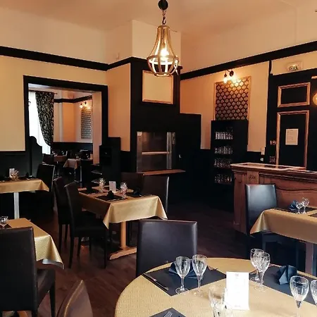 Hostellerie De La Quenoeuille 2* ماركيز